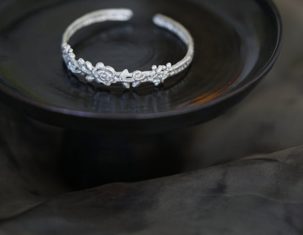ROSE LACE BANGLE