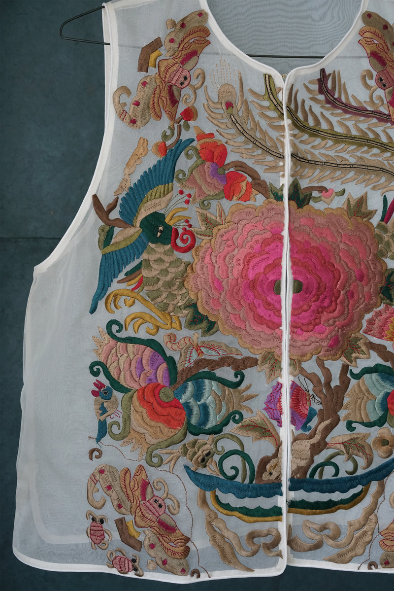 MU DAN FENG NIAO WEN EMBROIDERED WHITE VEST