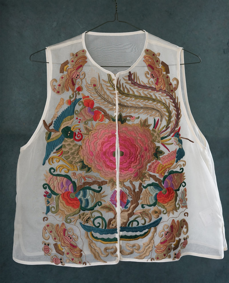 MU DAN FENG NIAO WEN EMBROIDERED WHITE VEST